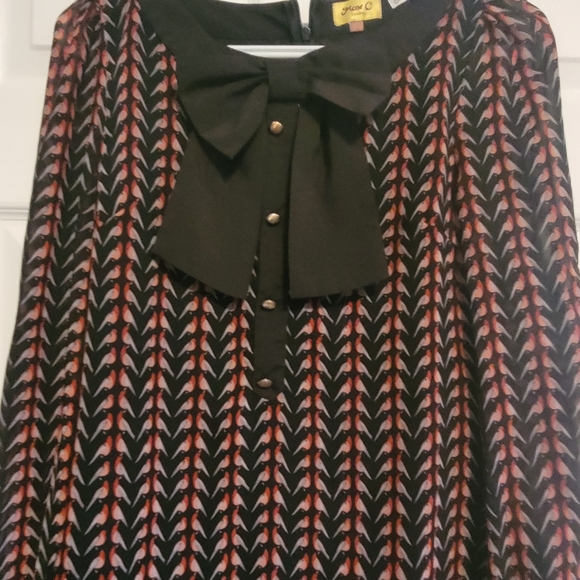 Max C London Long sleeve dress size S Abstract bird design with long black bow - Picture 2 of 14